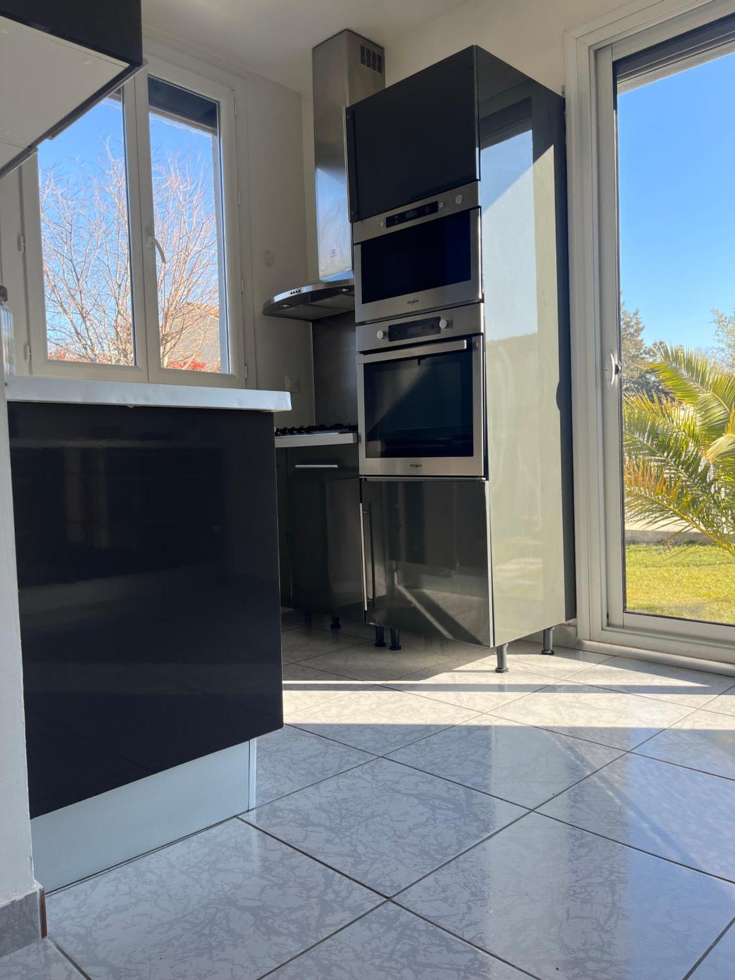 Villa Climatise Avec Piscine Et Jacuzzi Carpentras Esterno foto